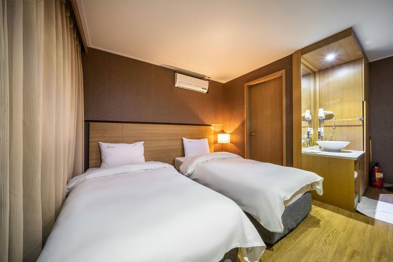 Stellamaris Hotel Wolmido Inchon Exteriör bild
